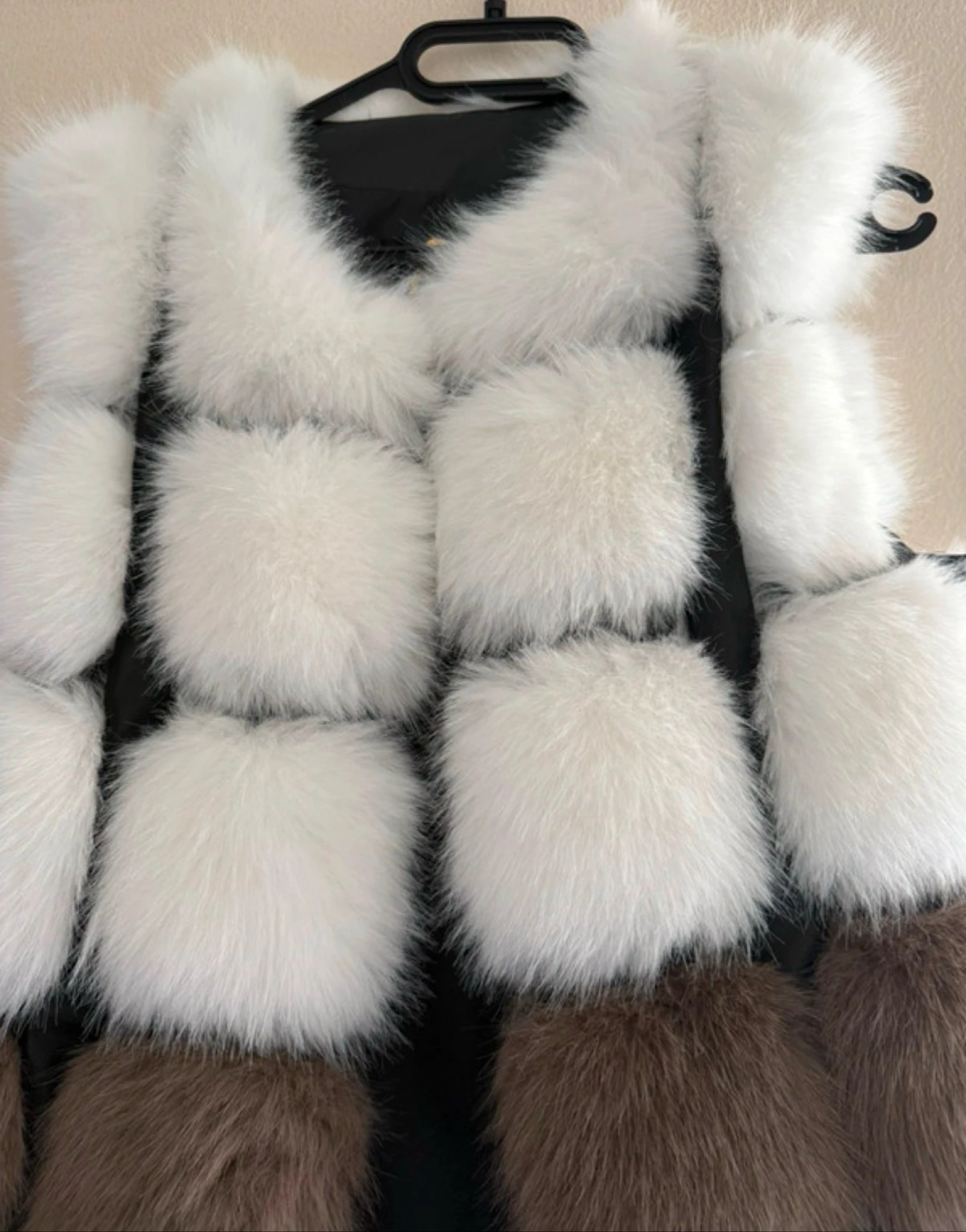 Sleeveless Jacket – photo 3